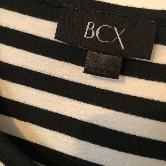 Black/white Peplum Top - Picture 2 of 2